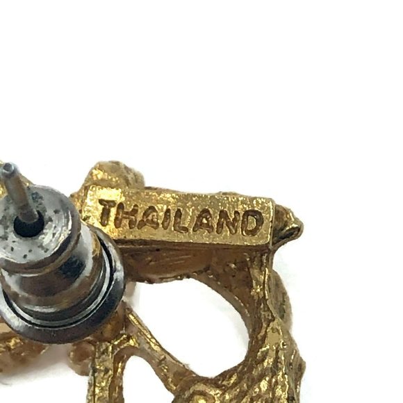 Vintage Enamel Christmas Wreath Post Earrings - Picture 6 of 6